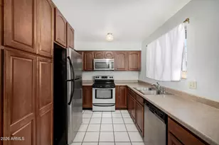 2510 W Bloomfield Rd, Phoenix, AZ 85029 - Photo 12