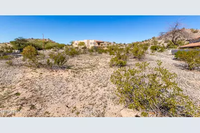 10817 S Sunset Drive #32, Goodyear, AZ 85338 - Photo 12