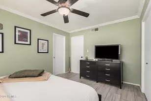 4394 N 36th St, Phoenix, AZ 85018 - Photo 8