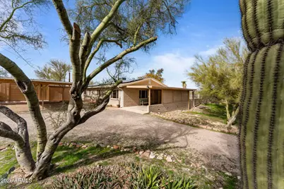 450 N Los Altos Drive, Wickenburg, AZ 85390 - Photo 2