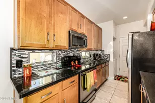 4716 E Caldwell St, Phoenix, AZ 85044 - Photo 2