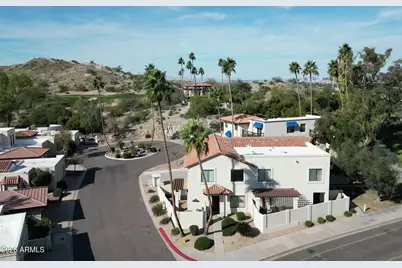 4716 E Caldwell Street #1, Phoenix, AZ 85044 - Photo 2