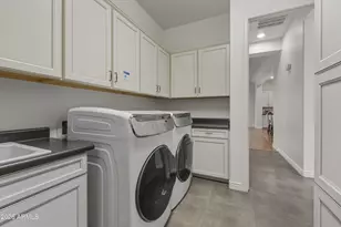 3739 E Enrose St, Mesa, AZ 85205 - Photo 56