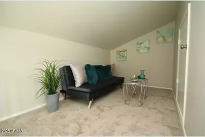 2 E Loma Lane, Phoenix, AZ 85020 - Photo 28