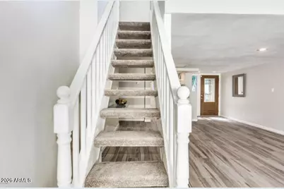 2 E Loma Lane, Phoenix, AZ 85020 - Photo 26