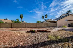 1710 E Greenway Cir, Phoenix, AZ 85042 - Photo 26