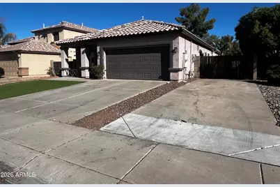 1227 S Kendra Street, Gilbert, AZ 85296 - Photo 2