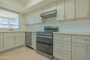 1726 W Claremont St, Phoenix, AZ 85015 - Photo 14