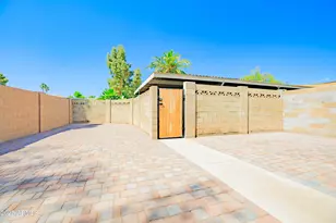 1726 W Claremont St, Phoenix, AZ 85015 - Photo 32