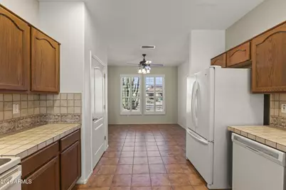 16047 W Sandia Park Drive, Surprise, AZ 85374 - Photo 10