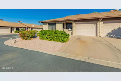 520 S Greenfield Road #30, Mesa, AZ 85206 - Photo 1