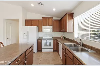 38608 N Nuevo Laredo Lane, San Tan Valley, AZ 85140 - Photo 10