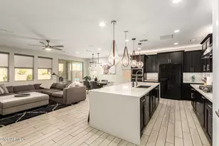 6974 W Spur Dr, Peoria, AZ 85383 - Photo 2