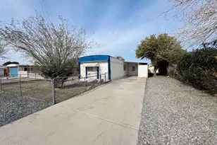 9240 E Sunland Ave, Mesa, AZ 85208 - Photo 1