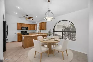 18064 W Stinson Dr, Surprise, AZ 85374 - Photo 4