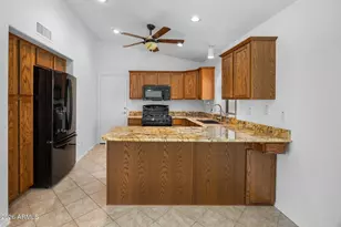 18064 W Stinson Dr, Surprise, AZ 85374 - Photo 10