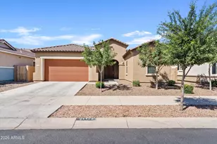 21128 E Arroyo Verde Dr, Queen Creek, AZ 85142 - Photo 1