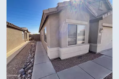 22693 N Davis Way, Maricopa, AZ 85138 - Photo 4