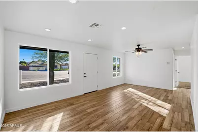 17036 N 38th Avenue, Glendale, AZ 85308 - Photo 8