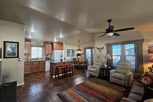 650 N Hawes Rd, Mesa, AZ 85207 - Photo 2