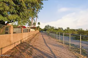 10555 E Bella Vista Dr, Scottsdale, AZ 85258 - Photo 50