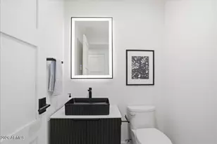 10555 E Bella Vista Dr, Scottsdale, AZ 85258 - Photo 32