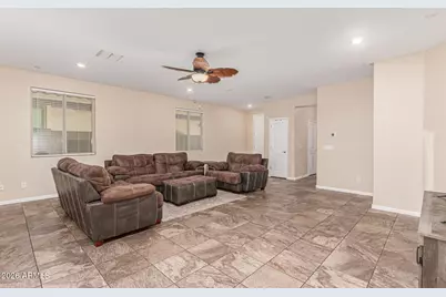 4534 N 92nd Lane, Phoenix, AZ 85037 - Photo 4