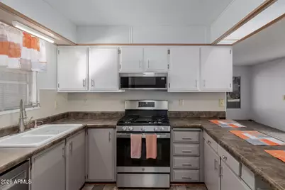 10401 N Cave Creek Road #50, Phoenix, AZ 85020 - Photo 8