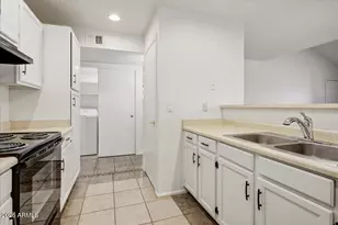 533 W Guadalupe Rd, Mesa, AZ 85210 - Photo 4