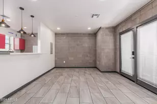 129 N 11th Ave, Phoenix, AZ 85007 - Photo 2