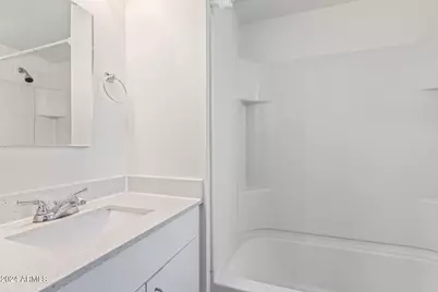 129 N 11th Avenue #2A, Phoenix, AZ 85007 - Photo 10