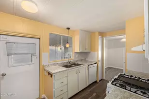 16812 N 2nd Ln, Phoenix, AZ 85023 - Photo 10