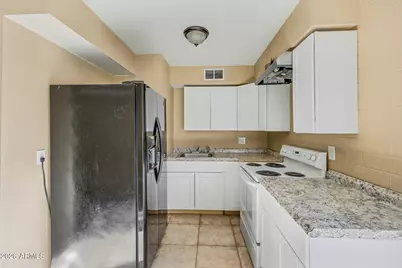 2245 N 28th Street, Phoenix, AZ 85008 - Photo 32