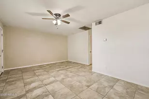 2245 N 28th St, Phoenix, AZ 85008 - Photo 10