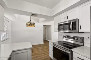 4554 E Paradise Village Pkwy N, Phoenix, AZ 85032 - Photo 10