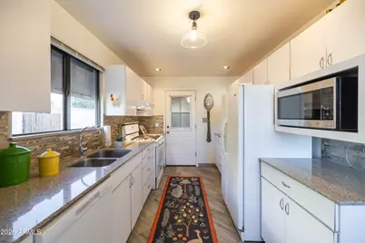 313 W Palm Lane, Phoenix, AZ 85003 - Photo 14