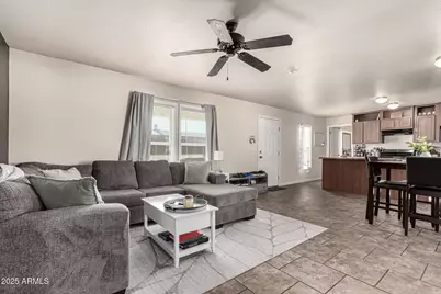 7810 W Peoria Avenue #121, Peoria, AZ 85345 - Photo 4