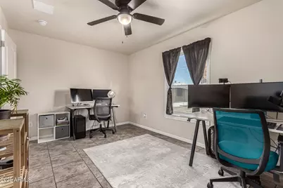 7810 W Peoria Avenue #121, Peoria, AZ 85345 - Photo 16
