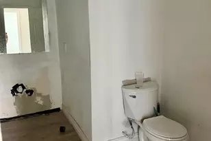 3802 N 62nd Dr, Phoenix, AZ 85033 - Photo 22