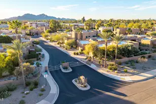 8330 E Pepper Tree Ln, Scottsdale, AZ 85250 - Photo 34