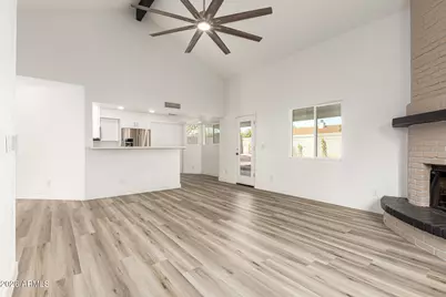 1630 W Sequoia Drive, Phoenix, AZ 85027 - Photo 10