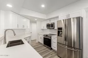 1630 W Sequoia Dr, Phoenix, AZ 85027 - Photo 16