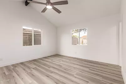 1630 W Sequoia Drive, Phoenix, AZ 85027 - Photo 18