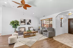 218 E Mohawk Dr, Flagstaff, AZ 86005 - Photo 4