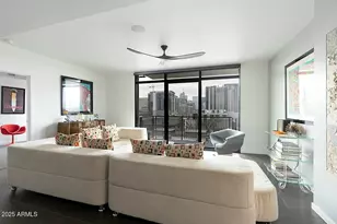 200 W Portland St, Phoenix, AZ 85003 - Photo 10