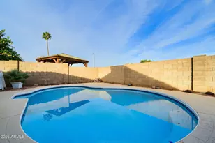 458 W Smoke Tree Rd, Gilbert, AZ 85233 - Photo 4