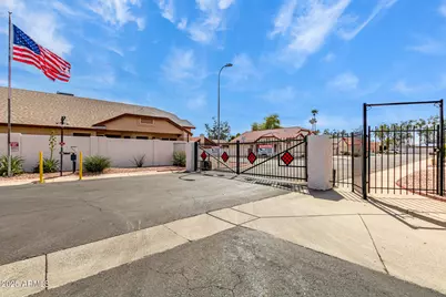 10244 N 65th Lane, Glendale, AZ 85302 - Photo 44