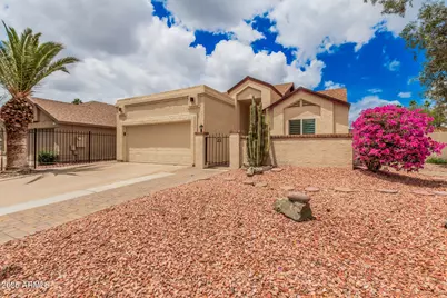 10244 N 65th Lane, Glendale, AZ 85302 - Photo 2