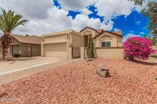 10244 N 65th Ln, Glendale, AZ 85302 - Photo 2