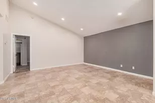 10244 N 65th Ln, Glendale, AZ 85302 - Photo 12